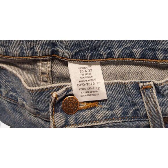 Men's Faded Glory Light Wash Relaxed Fit Denim Jeans Sz 36x32 - Picture 3 of 3